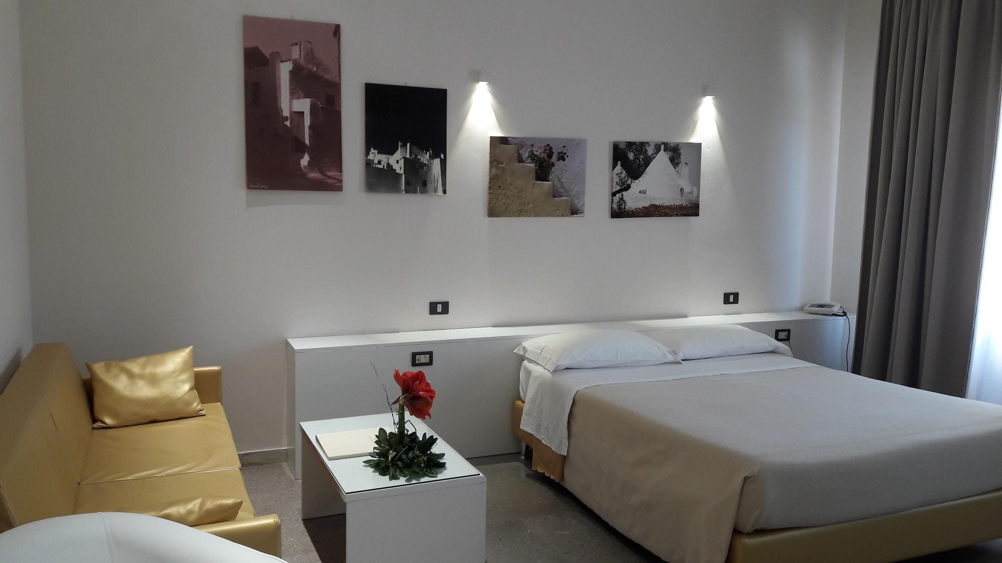 Park Hotel San Michele มาร์ตินาฟรังกา ภายนอก รูปภาพ