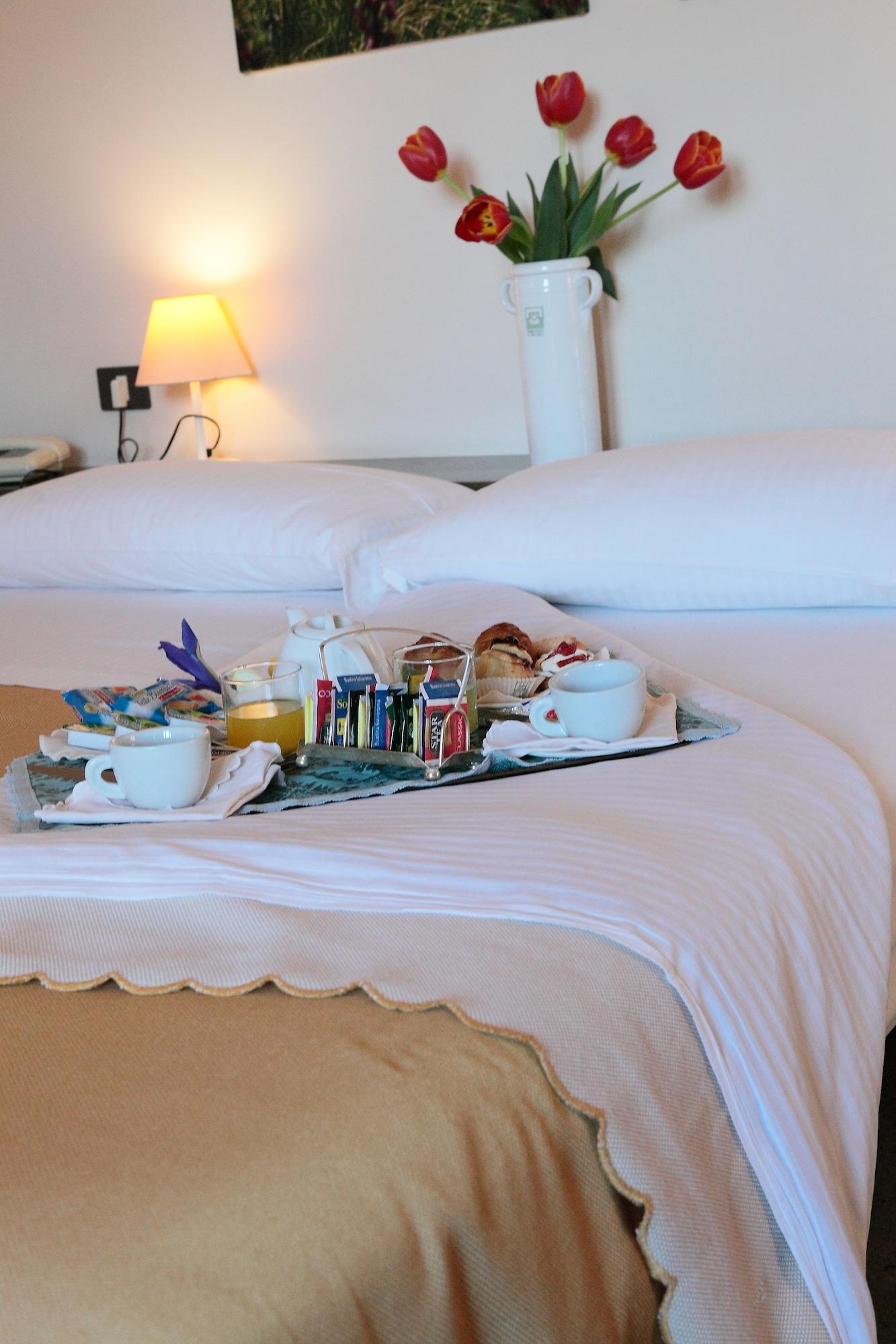 Park Hotel San Michele มาร์ตินาฟรังกา ภายนอก รูปภาพ