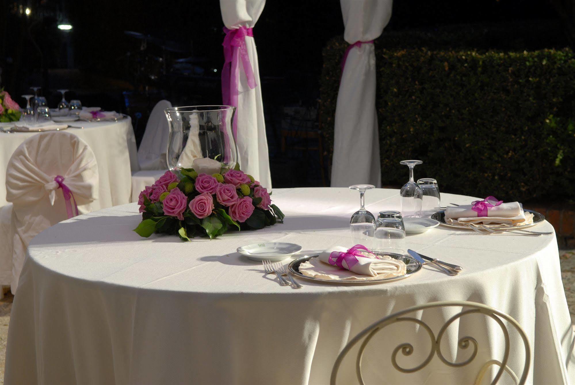 Park Hotel San Michele มาร์ตินาฟรังกา ภายนอก รูปภาพ